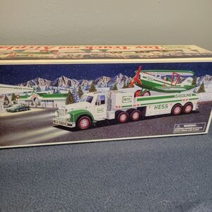 2002 Hess Truck And Airplane